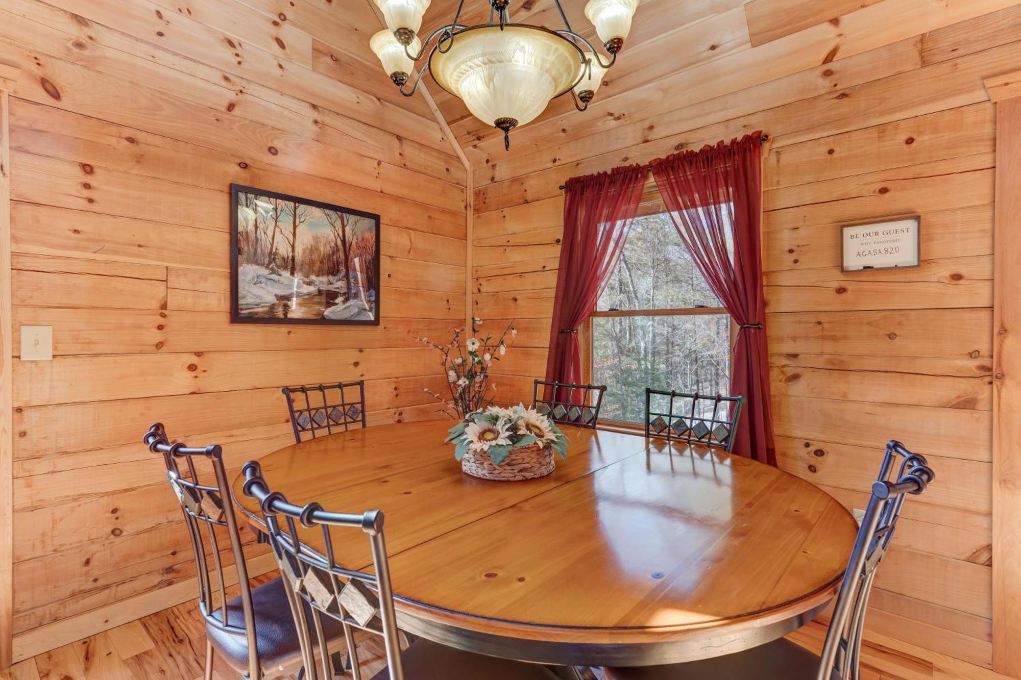 Hot-Tub 6 Seater, Fire-Pit, Master King Bed, Wineries, Pickleball, Resort Amenities Ellijay Extérieur photo